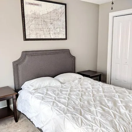 Spacious Deluxe House For You, Your Family And Friends